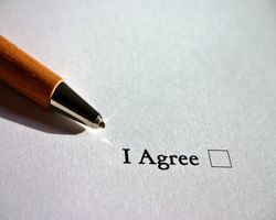 Lawyers for Drafting Contracts in Italy